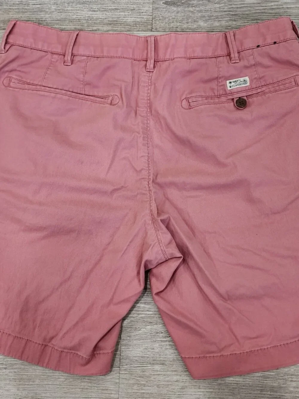 Faherty Chino Shorts Men's Size 35 Salmon Pink Casual Preppy Golf Outdoor